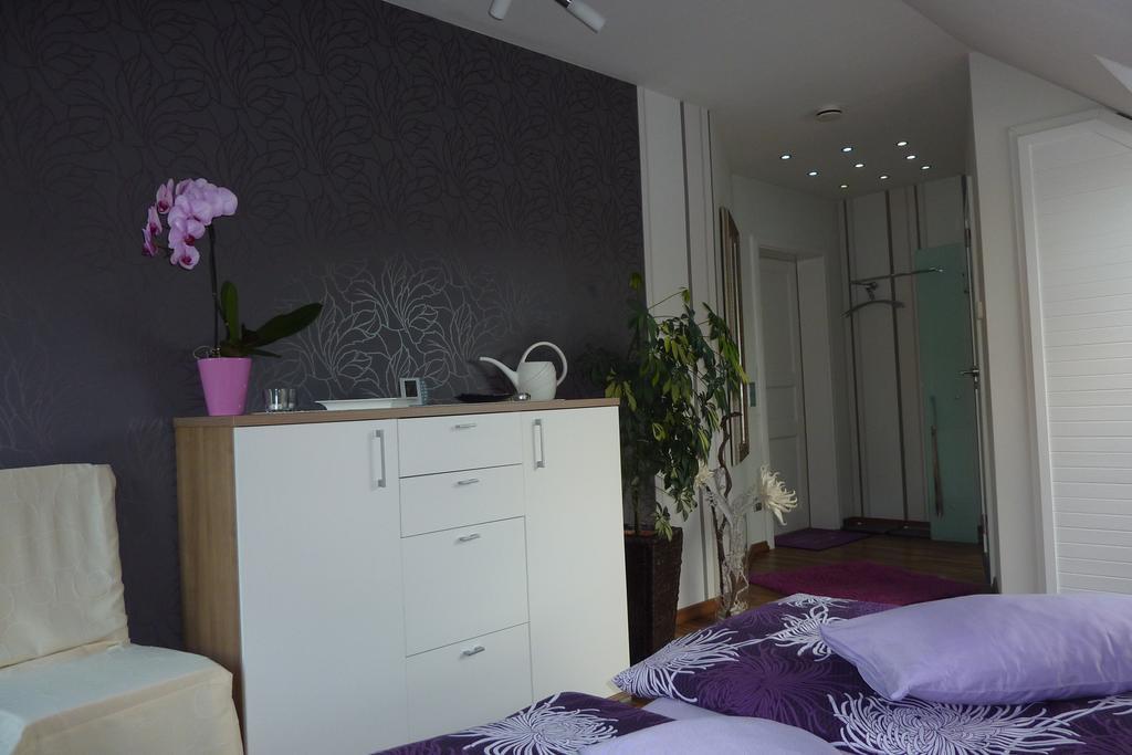 Ferienwohnung Orchidee Bad Muenstereifel Kamer foto
